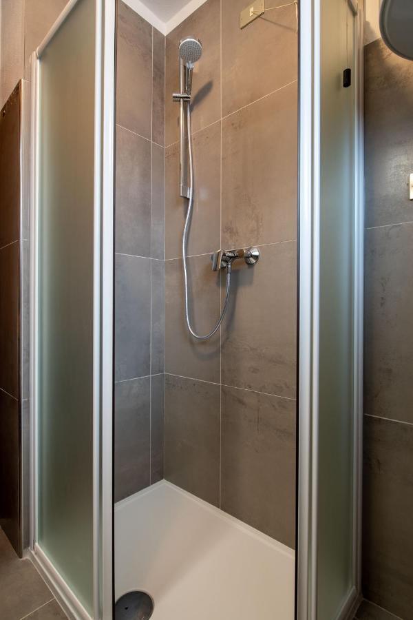 Apartment Madonna Di Campiglio Nd エクステリア 写真